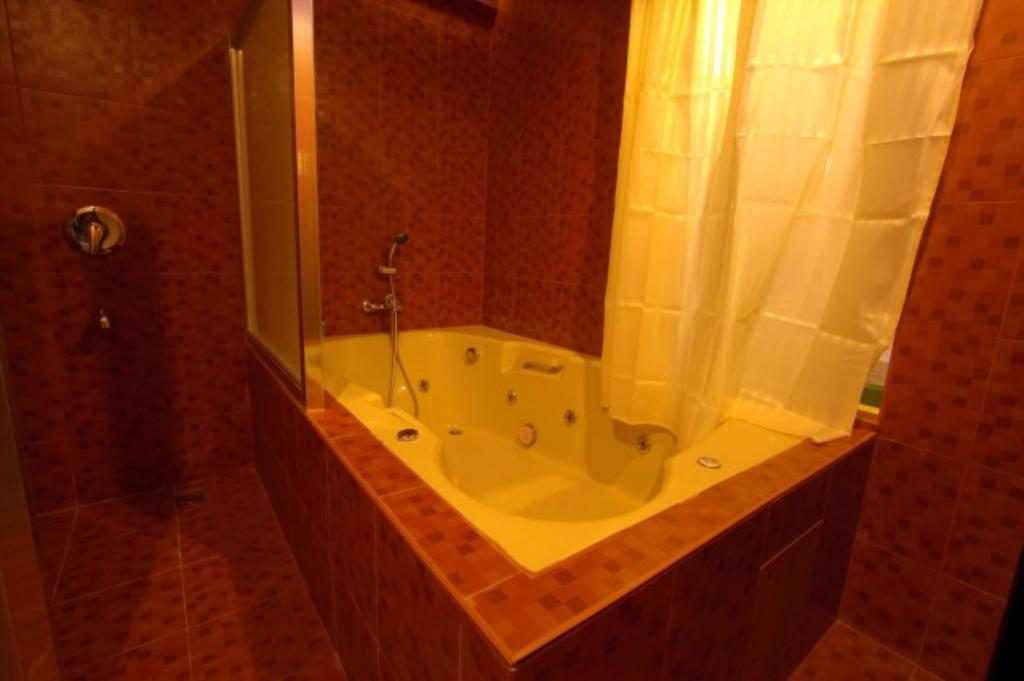 Icon Otel Manila Oda fotoğraf