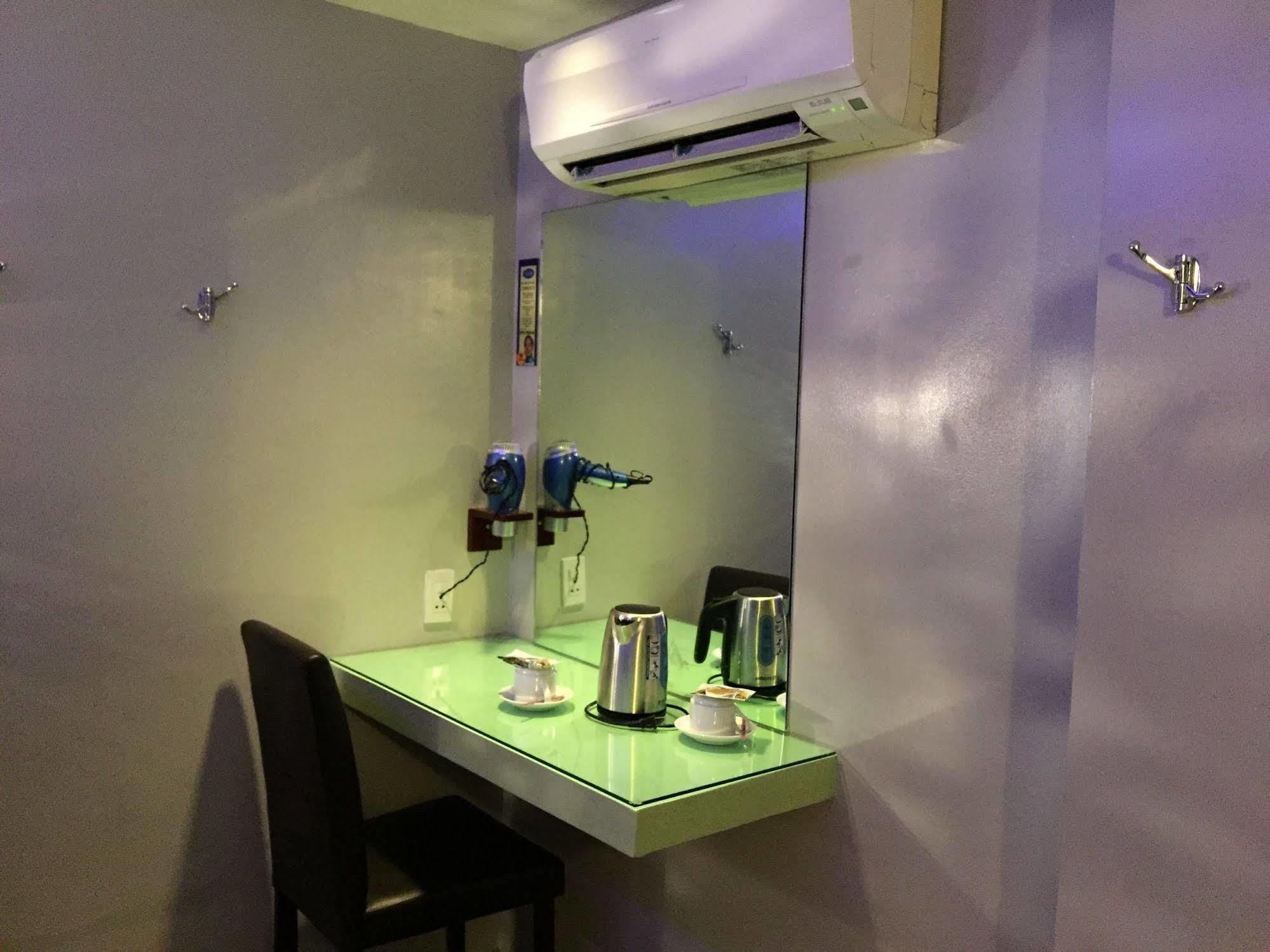 Icon Otel Manila Dış mekan fotoğraf