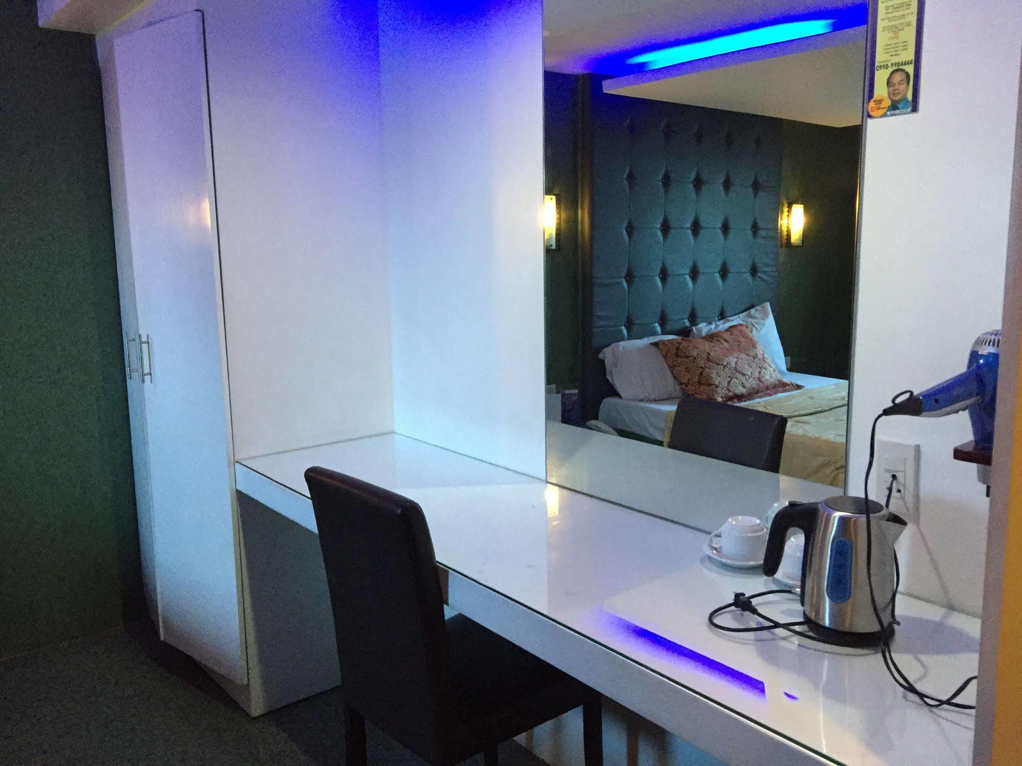 Icon Otel Manila Dış mekan fotoğraf