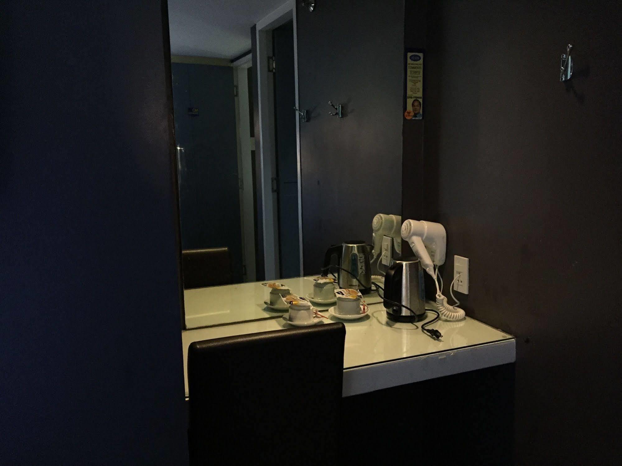 Icon Otel Manila Dış mekan fotoğraf
