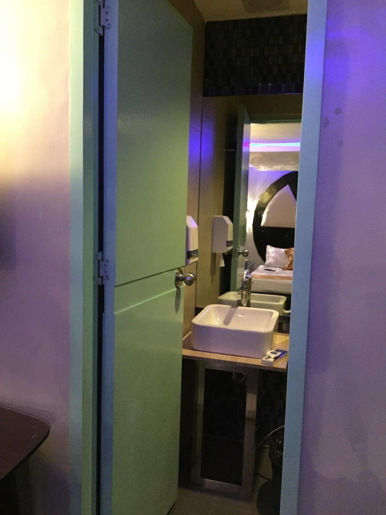 Icon Otel Manila Dış mekan fotoğraf